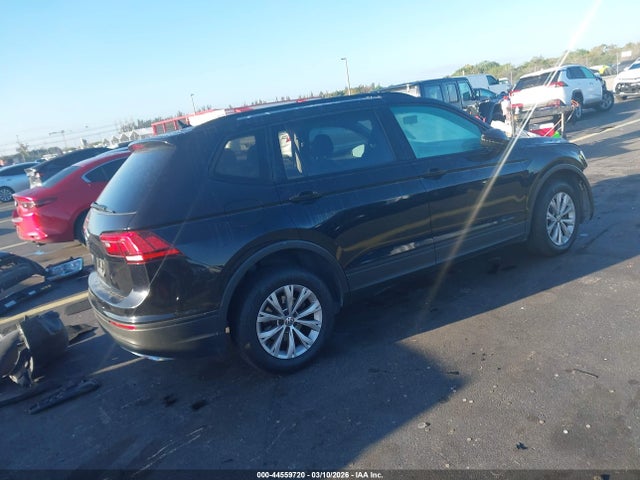 Продажа на аукционе авто 2020 Volkswagen Tiguan 2.0t S, vin: 3VV1B7AX1LM053392, номер лота: 44559720