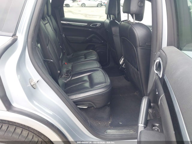 2018 PORSCHE CAYENNE WP1AA2A27JKA05035 Photo 7