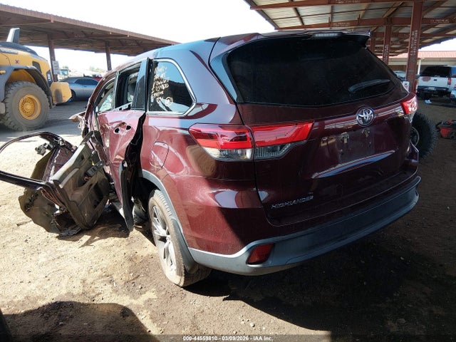 Aukcja sprzedaży 2018 Toyota Highlander Le, vin: 5TDZZRFH4JS266618, numer aukcji: 44559810