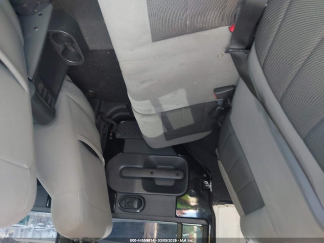 2010 JEEP WRANGLER UNLIMITED 1J4BA5H11AL175514 Photo 7
