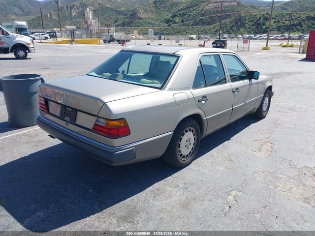 1990 MERCEDES-BENZ 300 WDBEA30D1LB194665 Photo 3