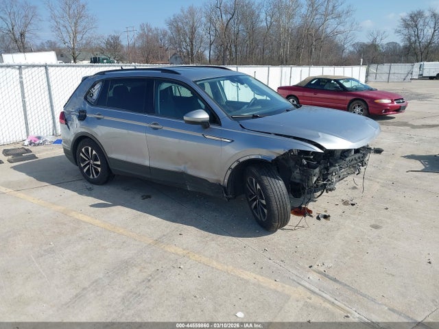 44559860 :رقم المزاد ، 3VVRB7AX7RM048208 vin ، 2024 Volkswagen Tiguan 2.0t S مزاد بيع