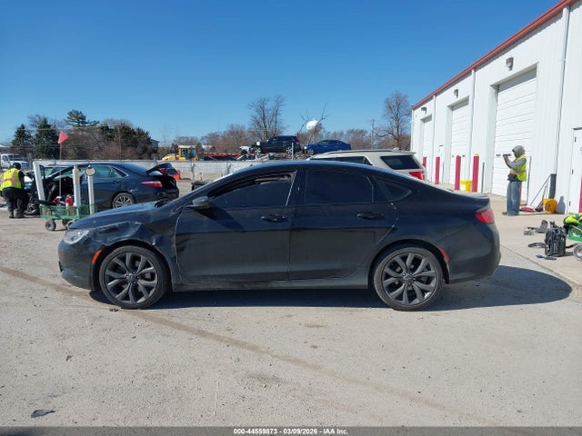 Aukcja sprzedaży 2015 Chrysler 200 S, vin: 1C3CCCBG4FN665337, numer aukcji: 44559873