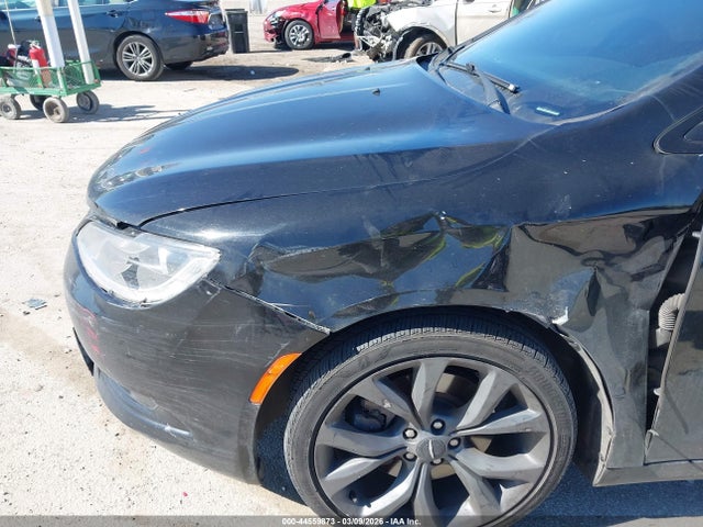 Aukcja sprzedaży 2015 Chrysler 200 S, vin: 1C3CCCBG4FN665337, numer aukcji: 44559873