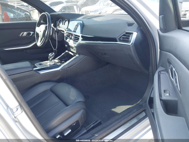 2019 BMW 330I WBA5R1C54KAK07154 Photo 4