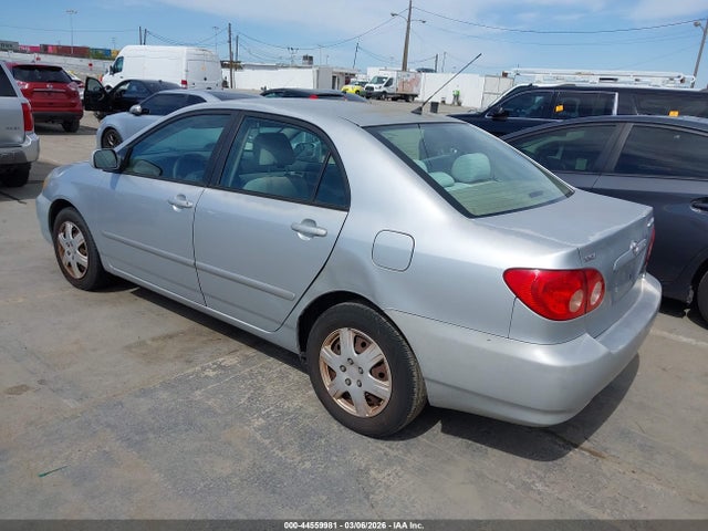 2007 TOYOTA COROLLA 1NXBR30E17Z812269 Photo 2
