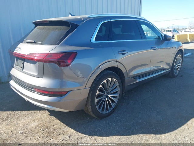 2019 AUDI E-TRON WA1VABGE8KB012625 Photo 3