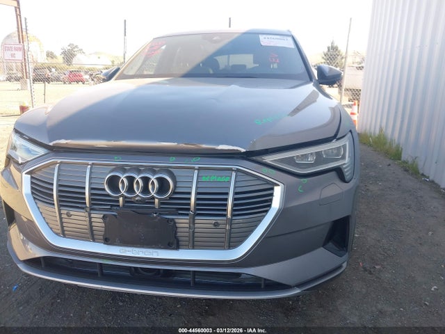 2019 AUDI E-TRON WA1VABGE8KB012625 Photo 5