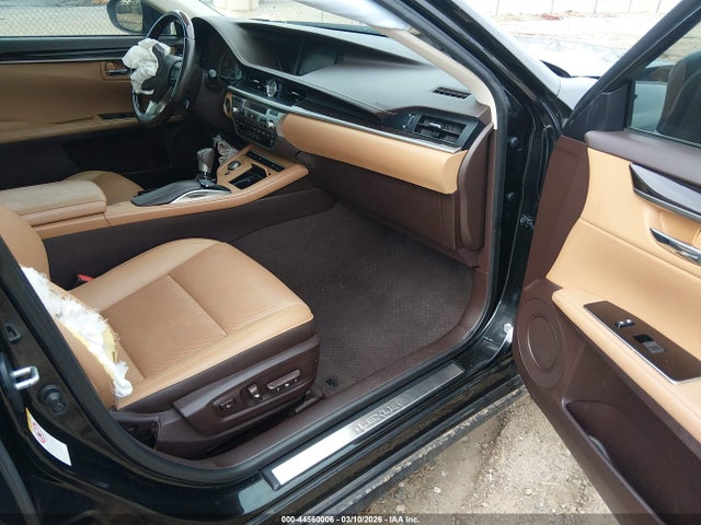 44560006 :رقم المزاد ، 58ABK1GG2JU106072 vin ، 2018 Lexus Es 350 مزاد بيع