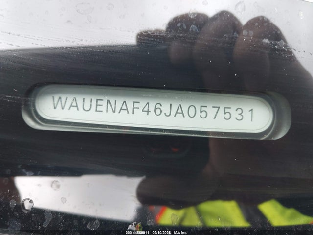 Aukcja sprzedaży 2018 Audi A4 2.0t Premium/2.0t Tech Premium, vin: WAUENAF46JA057531, numer aukcji: 44560011
