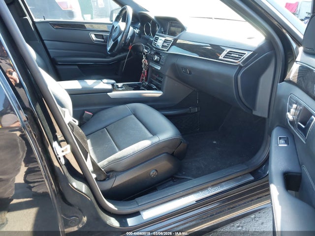 Mercedes-Benz E 350 2014 WDDHF5KB2EB024928 Image 5