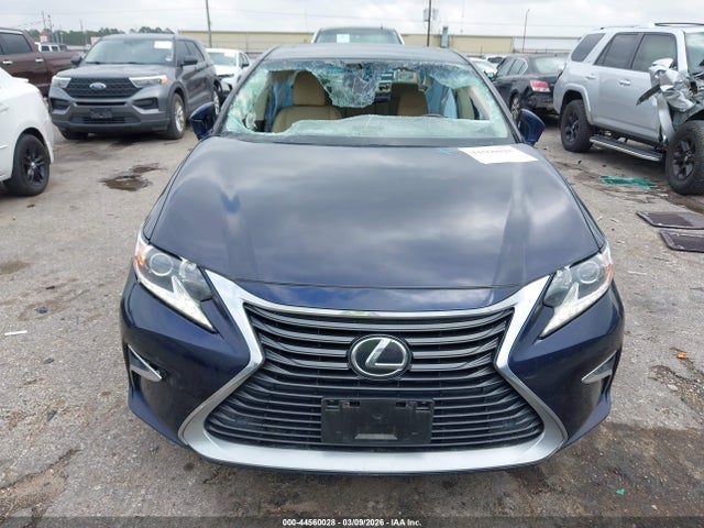 2017 Lexus Es 350 მანქანა იყიდება აუქციონზე, vin: 58ABK1GG7HU043545, აუქციონის ნომერი: 44560028