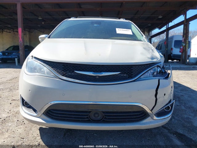 Aukcja sprzedaży 2019 Chrysler Pacifica Hybrid Limited, vin: 2C4RC1N79KR645457, numer aukcji: 44560065