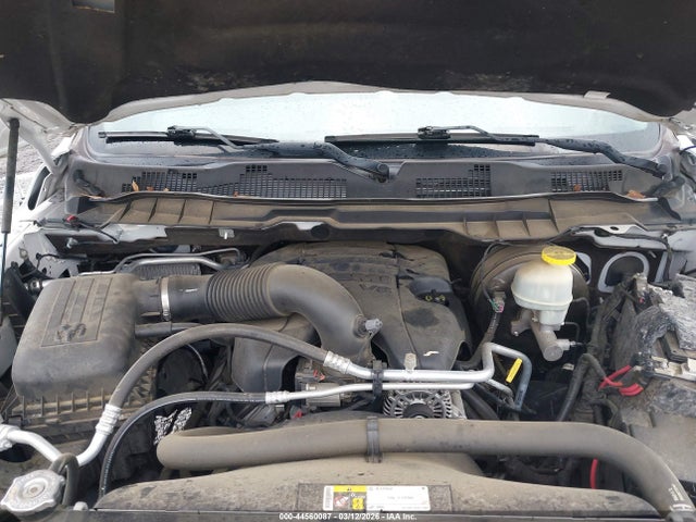 Продаж на аукціоні авто 2018 Ram 1500 Express  4x2 6'4 Box, vin: 1C6RR6FT6JS161399, номер лоту: 44560087