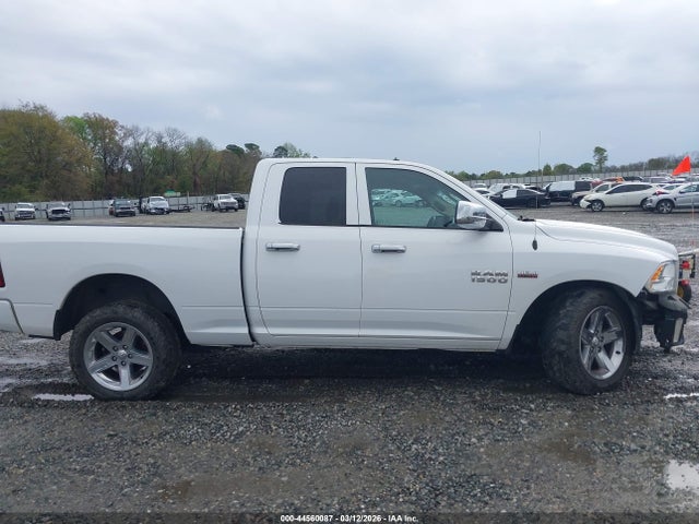 Продаж на аукціоні авто 2018 Ram 1500 Express  4x2 6'4 Box, vin: 1C6RR6FT6JS161399, номер лоту: 44560087
