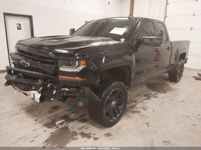 Aukcja sprzedaży 2018 Chevrolet Silverado 1500 2lt, vin: 1GCVKREC8JZ216876, numer aukcji: 44560105