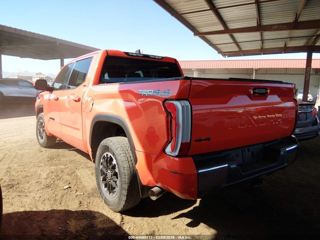 2024 TOYOTA TUNDRA 5TFLA5DB7RX204320 Photo 2