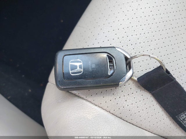 Honda Accord Touring 2015 1HGCR3F90FA025379 Image 11