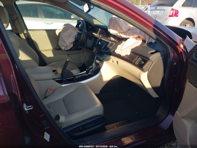 Honda Accord Touring 2015 1HGCR3F90FA025379 Image 5