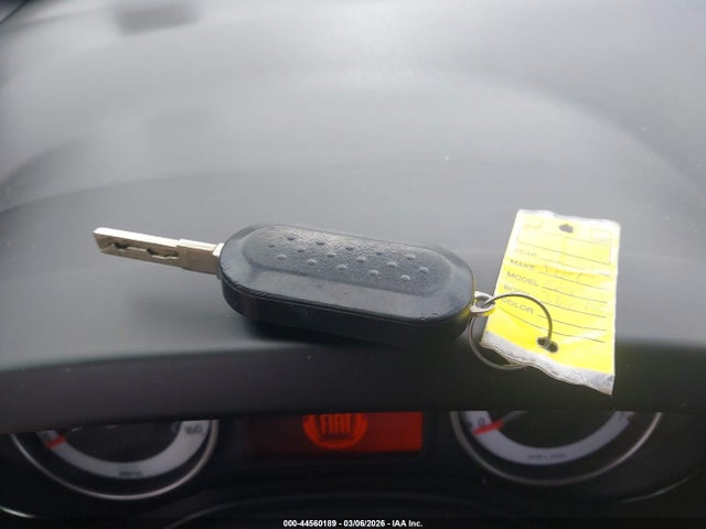 2014 FIAT 500L ZFBCFADH9EZ021419 Photo 10