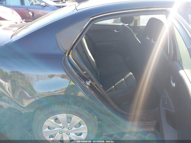 3KPA24AB6JE145705 KIA RIO S