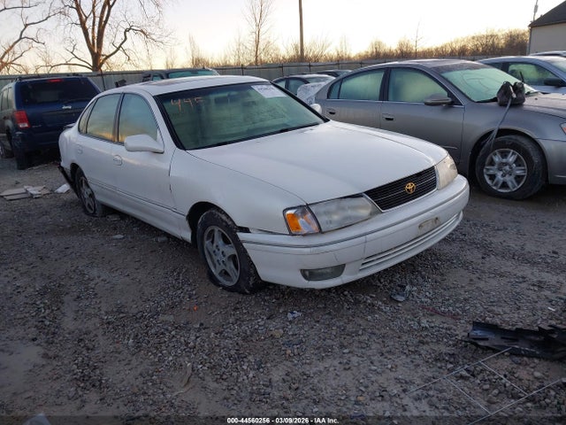 1999 TOYOTA AVALON 4T1BF18B3XU312461