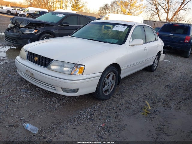 1999 TOYOTA AVALON 4T1BF18B3XU312461 Photo 1