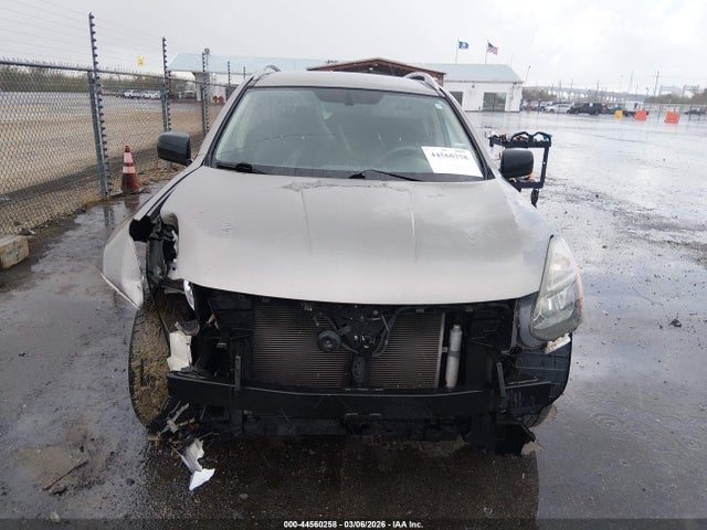 JN8AS5MT6FW674776 Nissan Rogue Select S