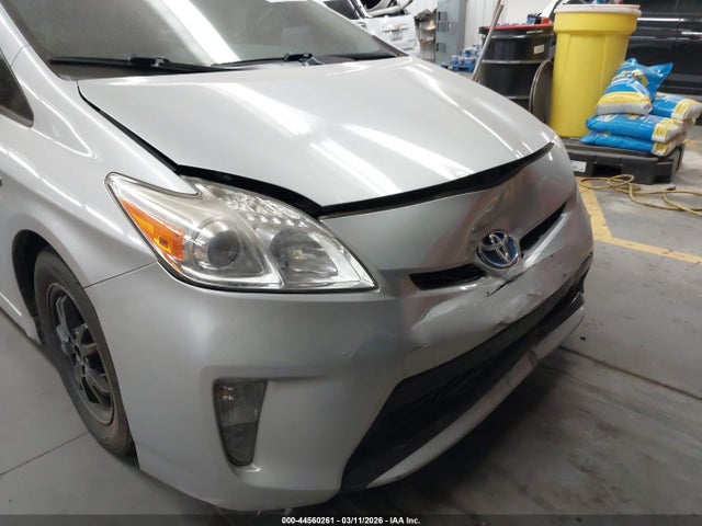 Toyota Prius Three 2015 JTDKN3DUXF0416879 Image 6