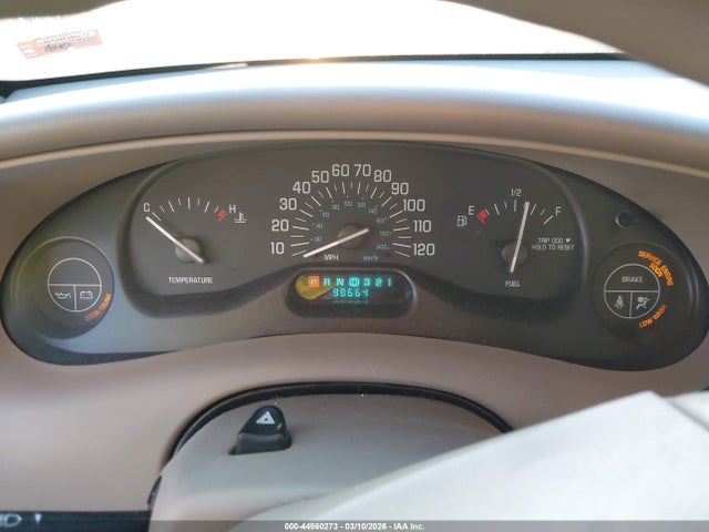 44560273 :رقم المزاد ، 2G4WS52J431113364 vin ، 2003 Buick Century Custom مزاد بيع