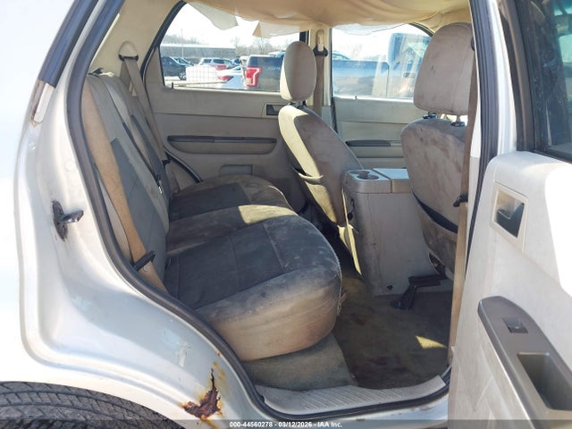 2008 Ford Escape Xlt მანქანა იყიდება აუქციონზე, vin: 1FMCU93Z38KC26366, აუქციონის ნომერი: 44560278