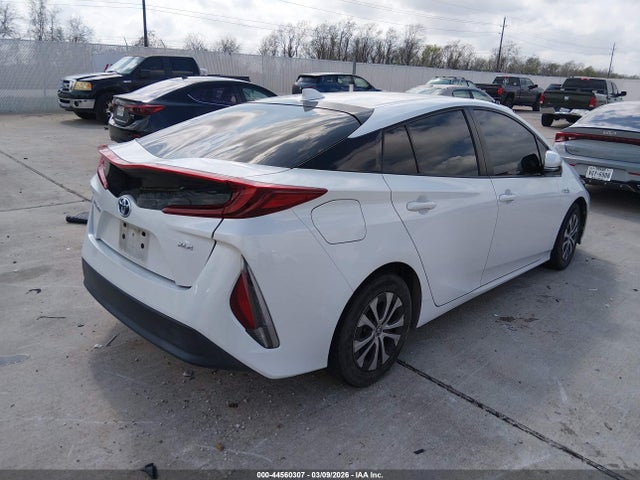 Toyota Prius Prime Xle 2022 JTDKAMFPXN3204893 Image 4