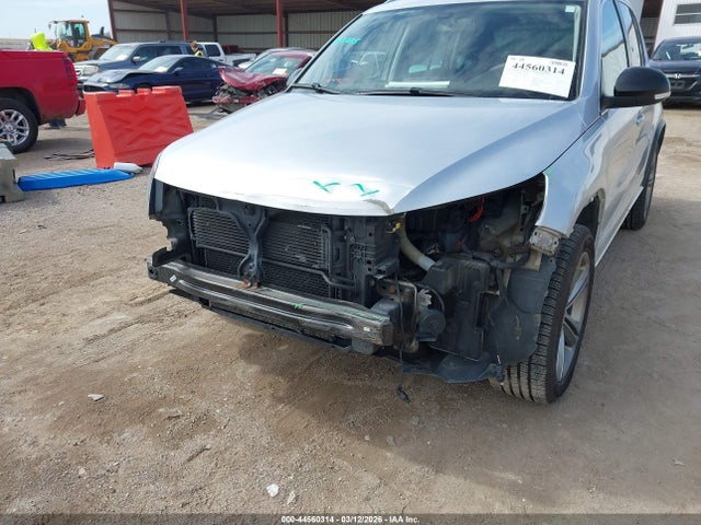 Aukcja sprzedaży 2017 Volkswagen Tiguan 2.0t Sport, vin: WVGUV7AX7HK017784, numer aukcji: 44560314