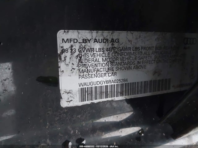 2024 Audi A3 Premium 40 Tfsi Quattro S Tronic მანქანა იყიდება აუქციონზე, vin: WAUGUDGY6RA025284, აუქციონის ნომერი: 44560332