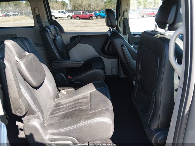Продаж на аукціоні авто 2018 Dodge Grand Caravan Sxt, vin: 2C4RDGCG7JR360533, номер лоту: 44560357