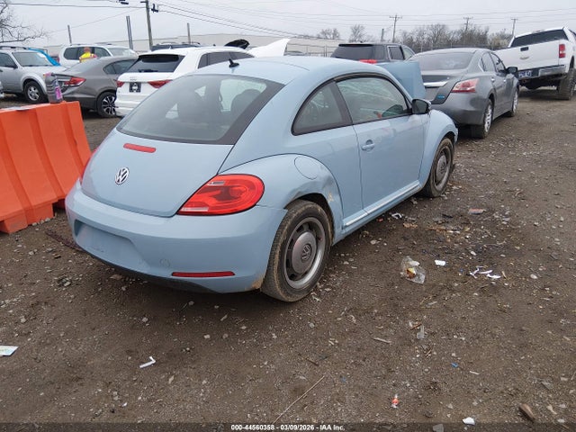 2013 VOLKSWAGEN BEETLE 3VWJX7AT8DM640037 Photo 3
