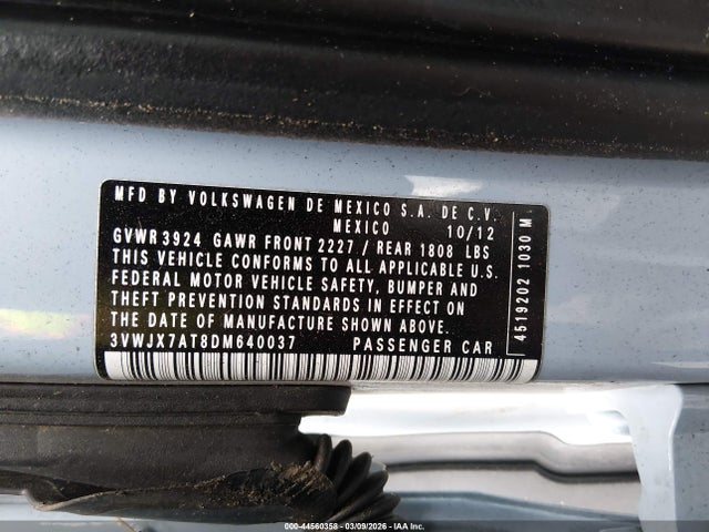 2013 VOLKSWAGEN BEETLE 3VWJX7AT8DM640037 Photo 8