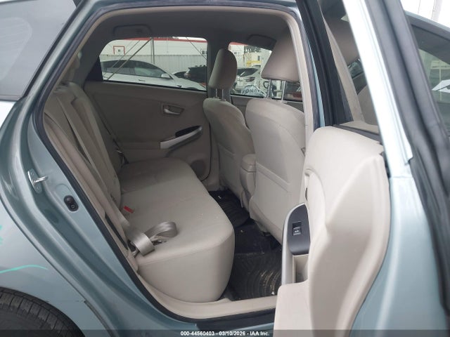 Toyota Prius Three 2014 JTDKN3DU1E1805046 Image 8
