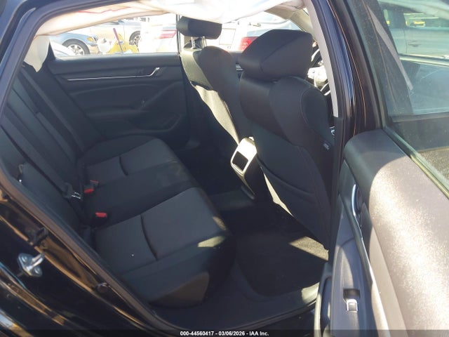 1HGCV1F15KA142427 Honda ACCORD LX