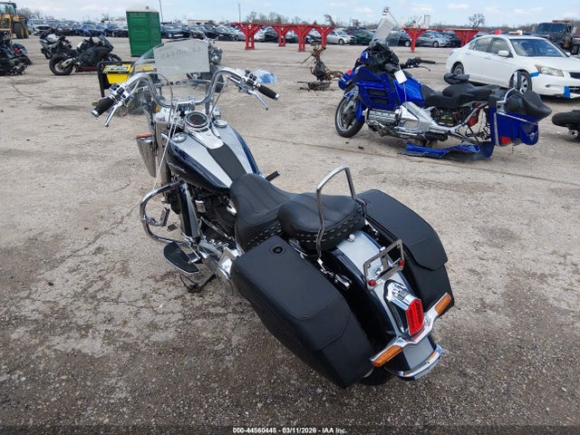 Harley-Davidson FLDE 2019 1HD1YCJ26KB070963 Image 3