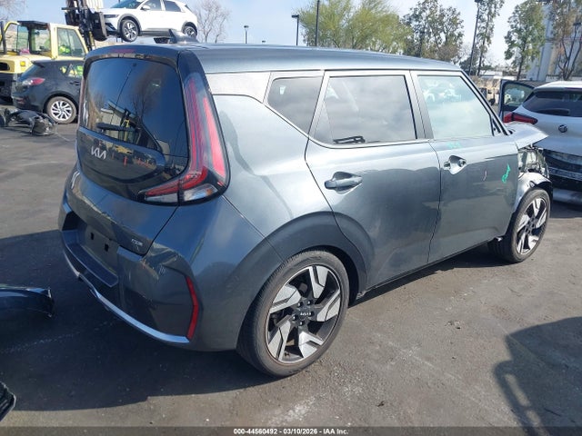KNDJ53AU7P7891639 KIA Soul Gt-line