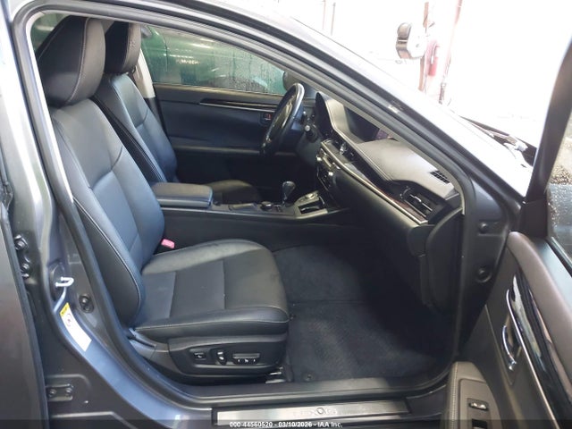 2015 Lexus Es 350 მანქანა იყიდება აუქციონზე, vin: JTHBK1GGXF2198884, აუქციონის ნომერი: 44560520