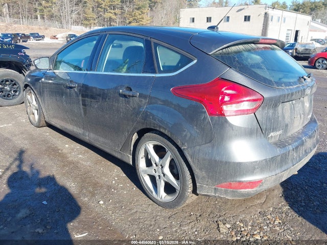 Ford Focus Titanium 2016 1FADP3N22GL324140 Image 3
