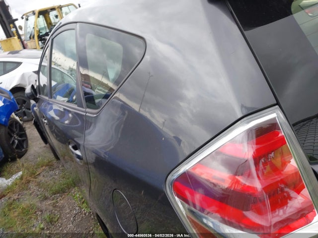 JTDZN3EU1HJ073504 Toyota Prius V Five