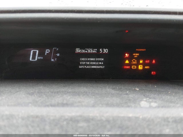 JTDKDTB31F1089988 Toyota Prius C Four