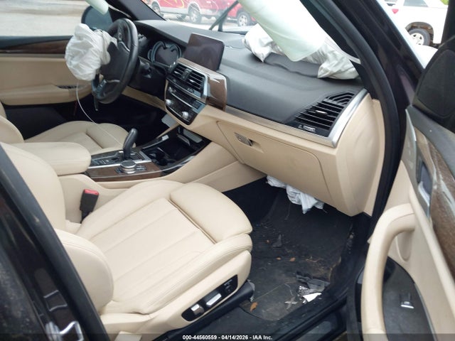 2019 BMW X3 5UXTR7C50KLR52760 Photo 4
