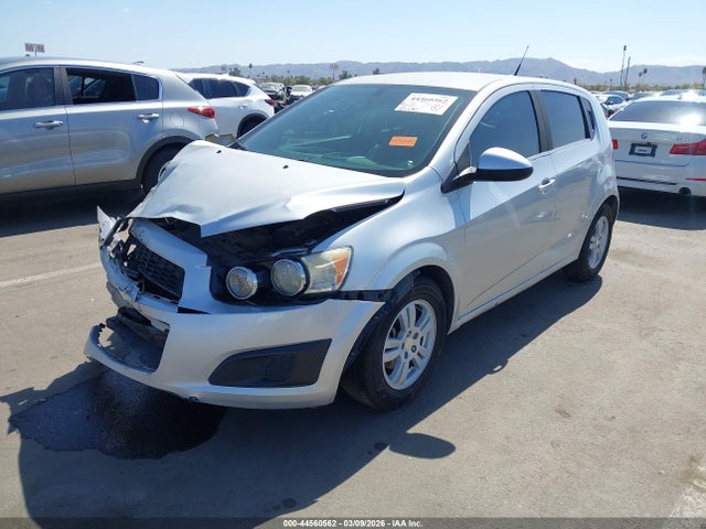 1G1JC6SG5G4160931 Chevrolet Sonic Lt Auto