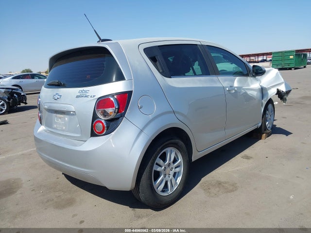 1G1JC6SG5G4160931 Chevrolet Sonic Lt Auto
