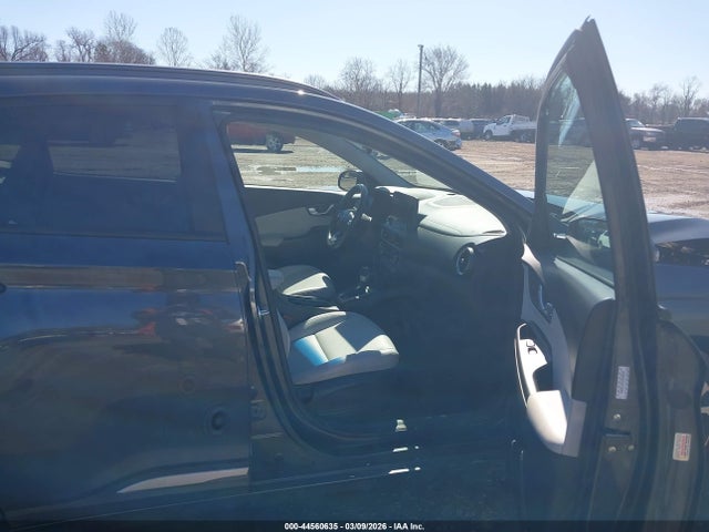 2023 HYUNDAI KONA KM8K5CA37PU938595 Photo 4