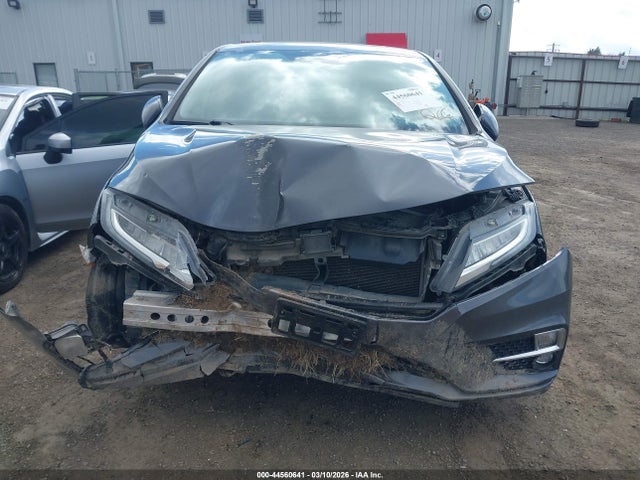 Honda Odyssey Elite 2018 5FNRL6H94JB054201 Image 11